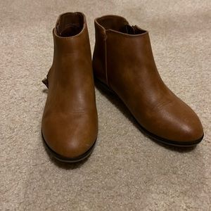 Girls Boots